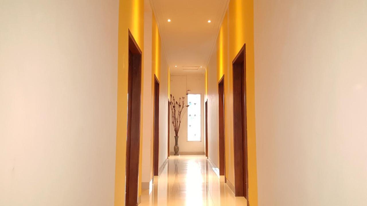 Sunrise Hotel Jogja Kejayan Екстер'єр фото