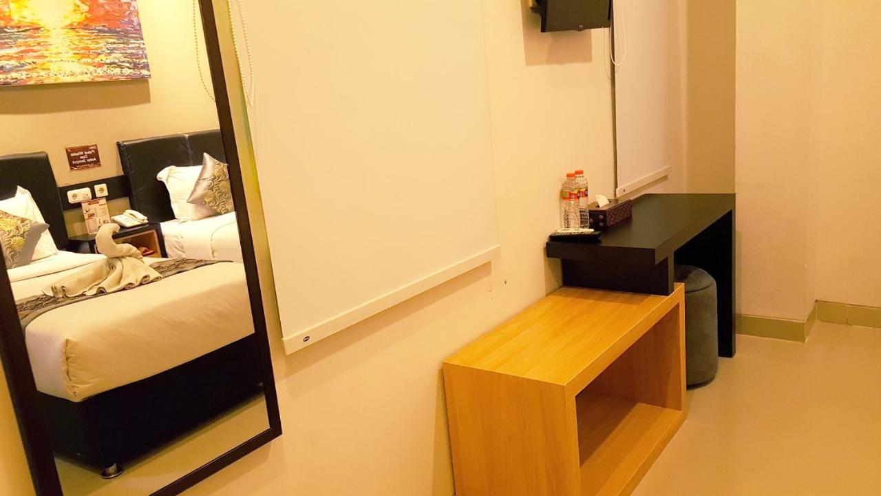 Sunrise Hotel Jogja Kejayan Екстер'єр фото