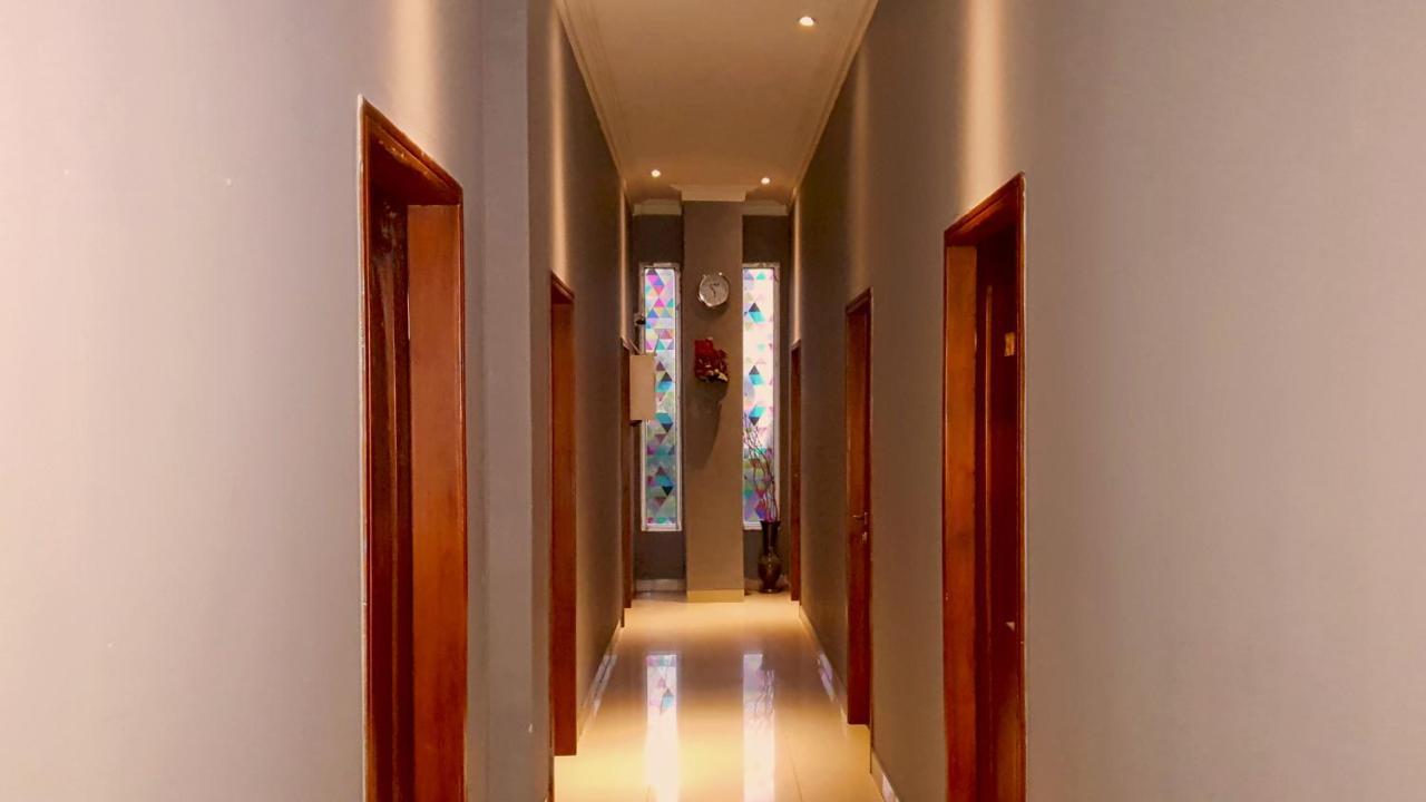 Sunrise Hotel Jogja Kejayan Екстер'єр фото